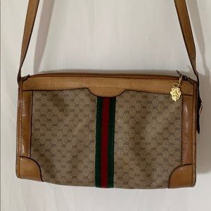 gucci 067